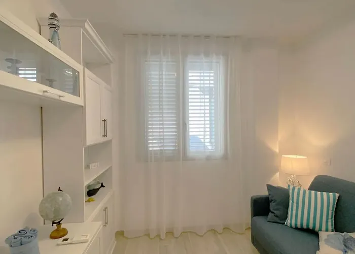 Apartment Cimo Marine Style *